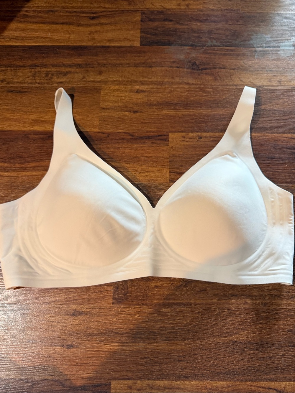 Women's 4XL Seamless White Wireless Comfort Bra